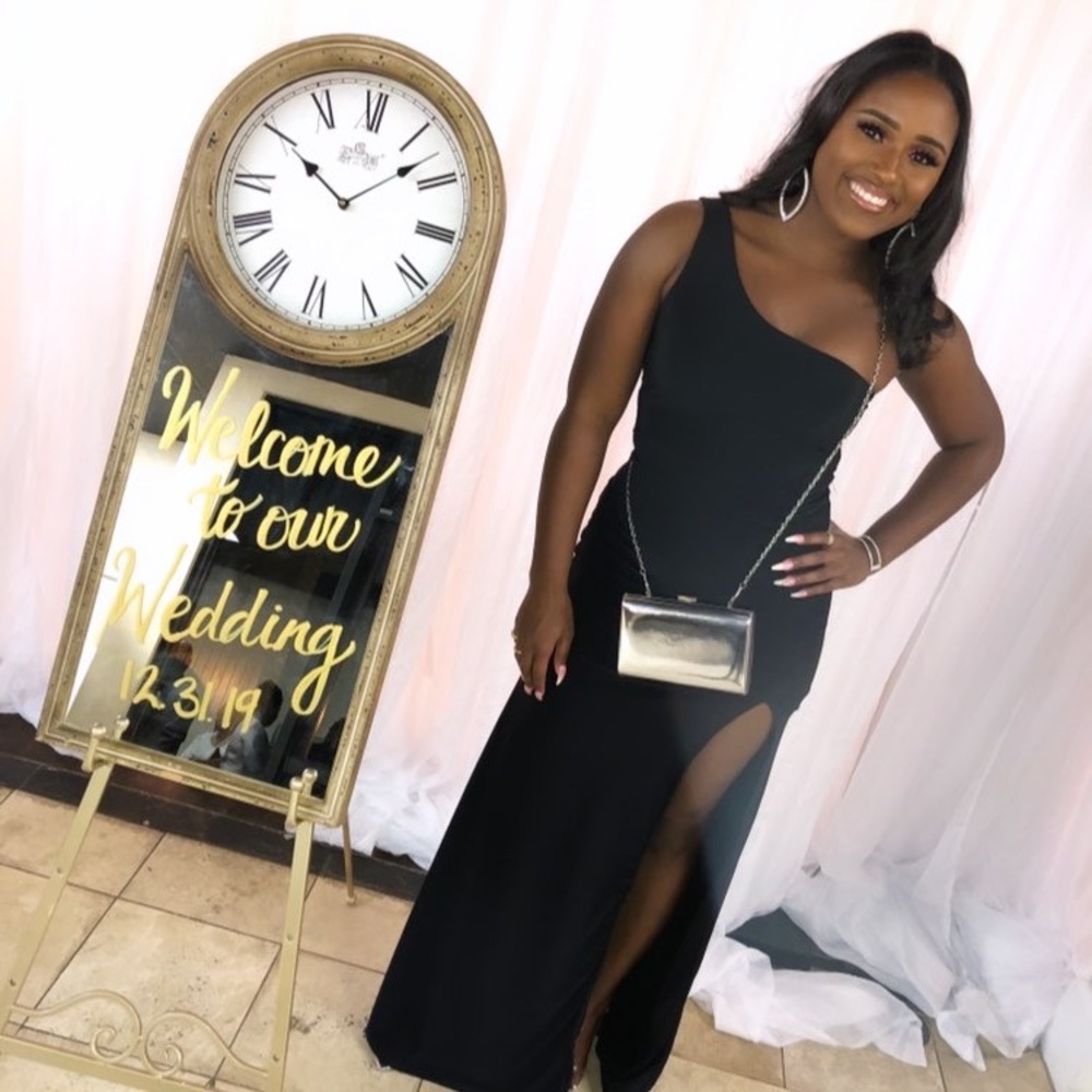 Meet Your Posher!! Chadelle 🤗